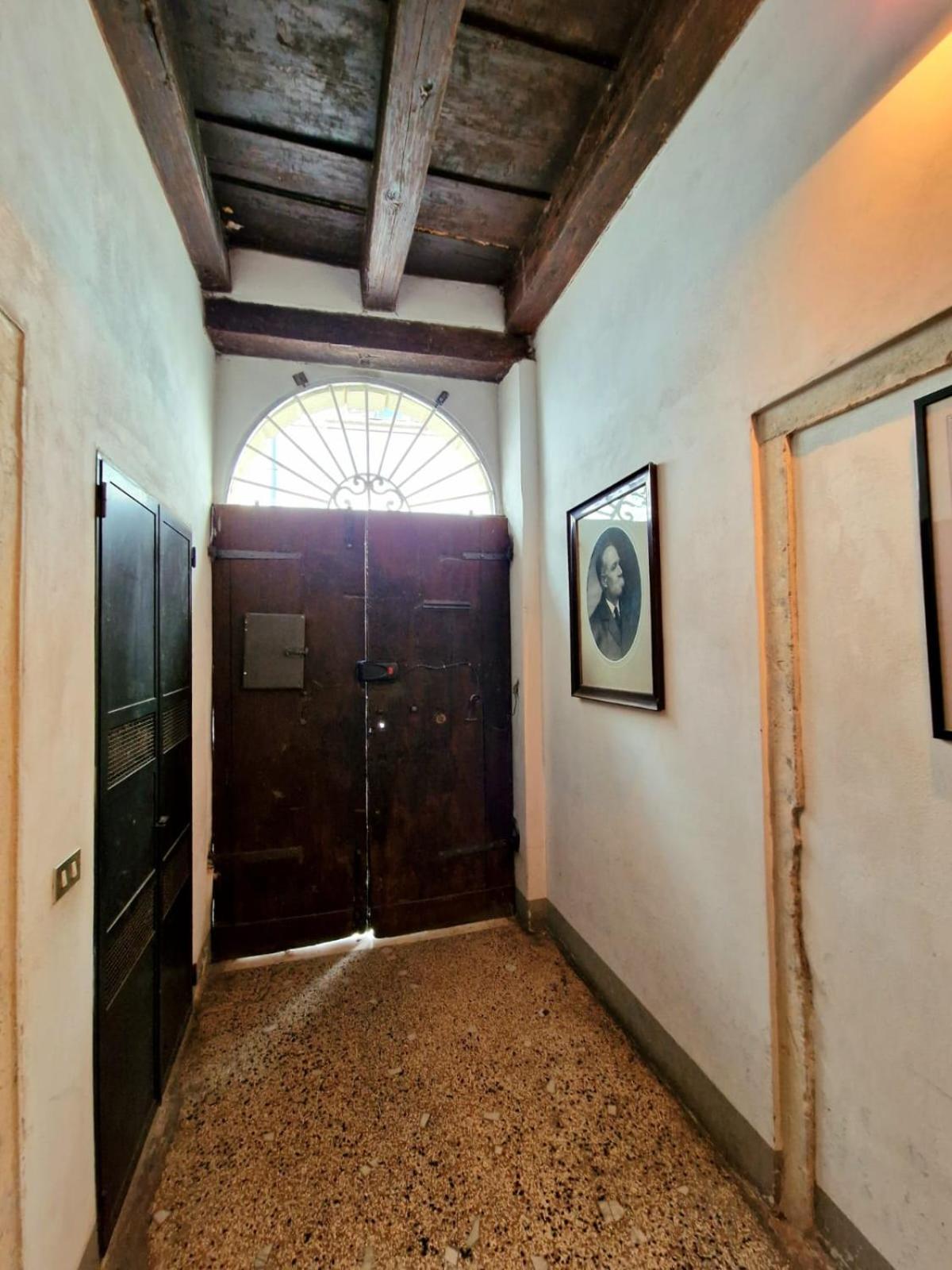 Holidhome - Dimora Castelvecchio Ai Salvi - Storico Nel Cuore Di Apartment Verona